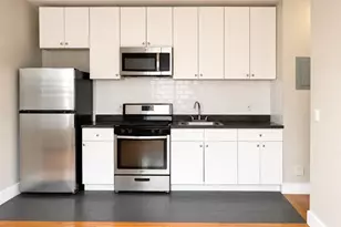 160 Vroom St, Jersey City, NJ 07306 - Photo 1