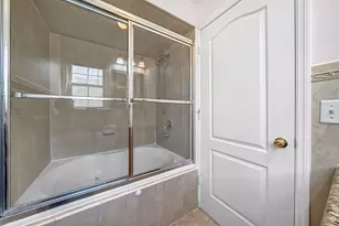 3 Montrose Ave, Jersey City, NJ 07307 - Photo 17