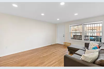 404 Halladay St, Jersey City, NJ 07304 - Photo 7