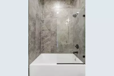 250 Van Horne St #2, Jersey City, NJ 07304 - Photo 5