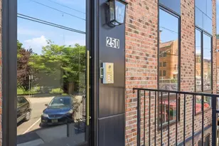 250 Van Horne St, Jersey City, NJ 07304 - Photo 11