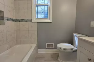 218 Dwight St, Jersey City, NJ 07305 - Photo 13