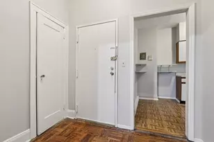 262 Clendenny Ave, Jersey City, NJ 07304 - Photo 3