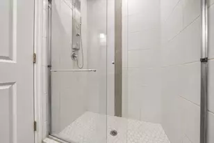 126 South St, Jersey City, NJ 07307 - Photo 9