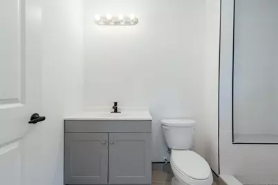 746 Seaport Dr #B, Elizabeth, NJ 07201 - Photo 37