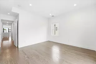 290 Griffith St, Jersey City, NJ 07307 - Photo 17