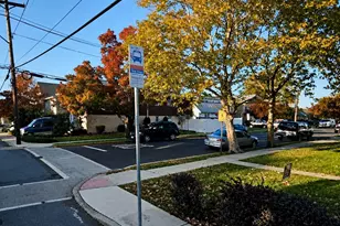 313 Clarendon St, Secaucus, NJ 07094 - Photo 17