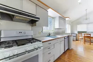 2455 3rd St, Fort Lee, NJ 07024 - Photo 9