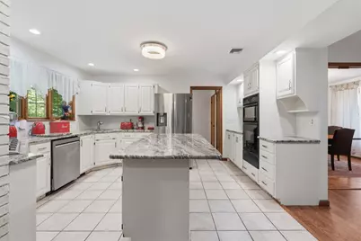 2 Carol Rd, Kinnelon, NJ 07340 - Photo 9
