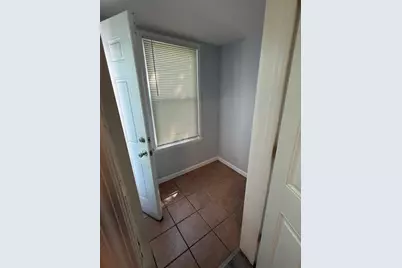 161 Zabriskie St #1 &amp; G, Jersey City, NJ 07307 - Photo 7