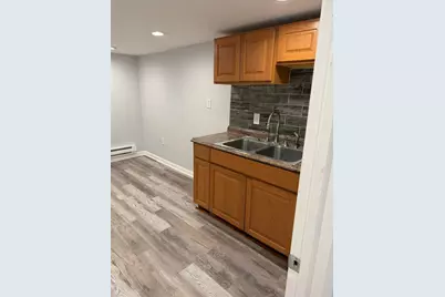 161 Zabriskie St #1 &amp; G, Jersey City, NJ 07307 - Photo 17