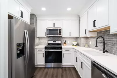 141 Park Ave #8-A, East Rutherford, NJ 07073 - Photo 9