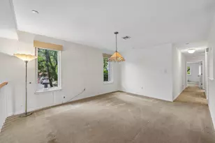 1 Peabody Ct, Teaneck Township, NJ 07666 - Photo 9