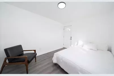 10 McDougal St #A, Jersey City, NJ 07304 - Photo 9