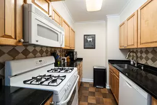 6050 Blvd E, West New York, NJ 07093 - Photo 9