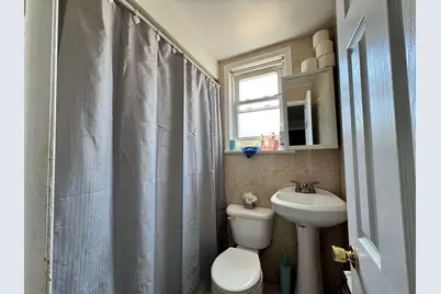 90 East 21st St, Bayonne, NJ 07002 - Photo 5