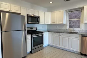 8911 Riverside Pl, North Bergen, NJ 07047 - Photo 3