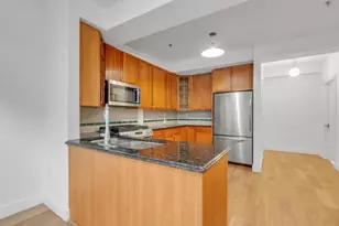 300 Communipaw Ave, Jersey City, NJ 07304 - Photo 9