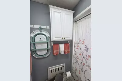 327 7th St #2nd floor, Carlstadt, NJ 07072 - Photo 17