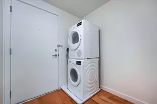 333 Newark Ave, Jersey City, NJ 07302 - Photo 3