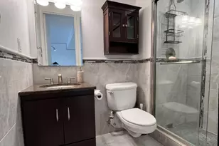 7000 Blvd E, Guttenberg, NJ 07093 - Photo 17