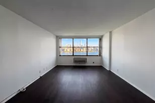 7000 Blvd E, Guttenberg, NJ 07093 - Photo 3