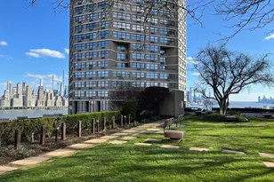 7000 Blvd E, Guttenberg, NJ 07093 - Photo 23
