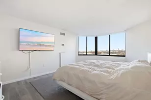 1633 Harmon Cove Tower, Secaucus, NJ 07094 - Photo 19