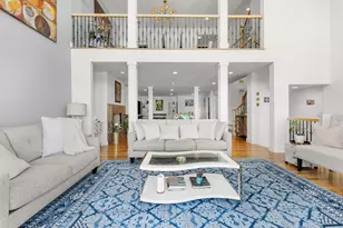7 Oakdene Ter, Edgewater, NJ 07020 - Photo 1