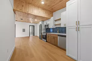 14 Westervelt Pl, Jersey City, NJ 07304 - Photo 3