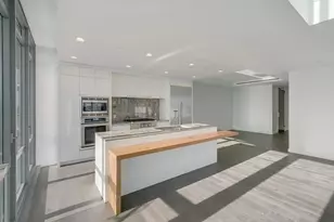 320 Adolphus Ave, Cliffside Park, NJ 07010 - Photo 7