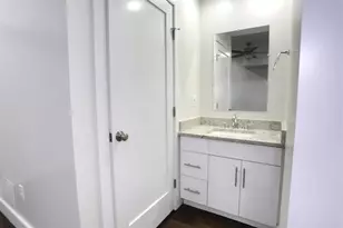 647 Ocean Ave, Jersey City, NJ 07307 - Photo 17