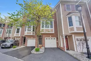 451 Albany Ct, West New York, NJ 07093 - Photo 39