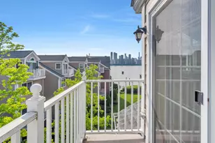 451 Albany Ct, West New York, NJ 07093 - Photo 27