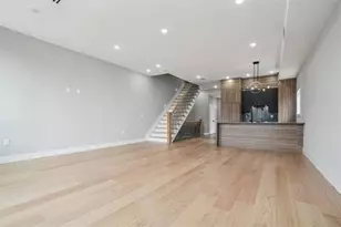 68 Thorne St, Jersey City, NJ 07307 - Photo 3