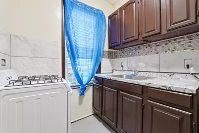 86 Seaview Ave, Jersey City, NJ 07305 - Photo 7