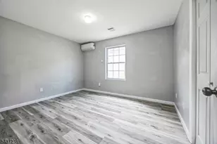 708 Ocean Ave, Jersey City, NJ 07305 - Photo 13