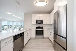 16 Bennett St, Jersey City, NJ 07304 - Photo 3