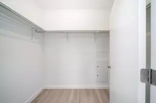 16 Bennett St, Jersey City, NJ 07304 - Photo 9