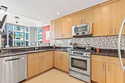 1 Shore Lane #807, Jersey City, NJ 07310 - Photo 5
