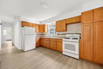26 Pierce Ave, Jersey City, NJ 07307 - Photo 17