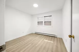 26 Pierce Ave, Jersey City, NJ 07307 - Photo 7