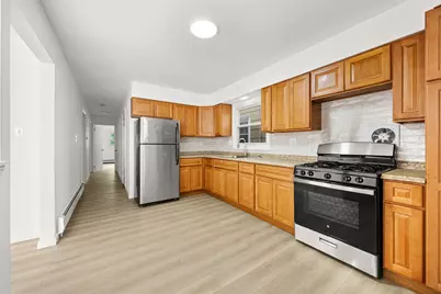 26 Pierce Ave, Jersey City, NJ 07307 - Photo 5
