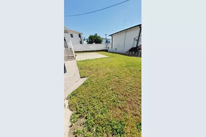23 Arn Terrace, Secaucus, NJ 07094 - Photo 17