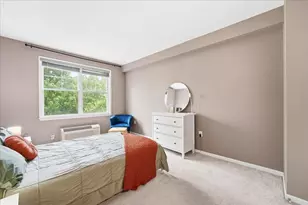 4 Constellation Pl, Jersey City, NJ 07305 - Photo 15