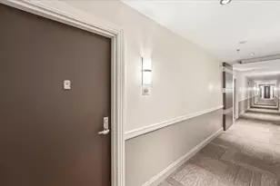 4 Constellation Pl, Jersey City, NJ 07305 - Photo 21