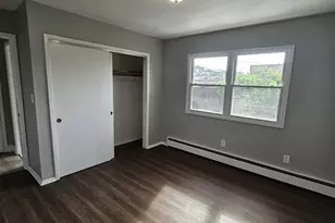 15 Dell Glen Ave, Lodi, NJ 07644 - Photo 9