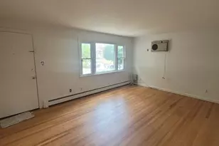 360 New York Ave, Lyndhurst Township, NJ 07071 - Photo 9