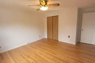 360 New York Ave, Lyndhurst Township, NJ 07071 - Photo 7