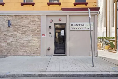 31 Montgomery St, Jersey City, NJ 07302 - Photo 5